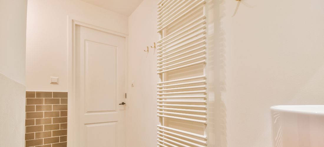 Space saving radiator being used in small room